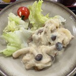 辛酉会食堂 - ポークソテーきのこの豆乳ソース