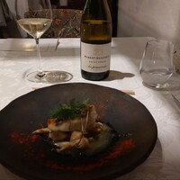 四間道レストランMATSUURA - 鰆。これもかなり優しい味わいです。周りにスパイスがあるのですが、それでもほわっとした感じです。サントーバンの白は強すぎましたね。