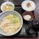 かめ家 - ぶっかけうどん大セット850円