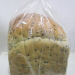 ブーランジェリー メゾン ユキ - ゴマ食パン