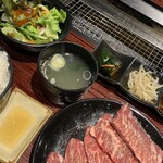 焼肉陽山道 - 