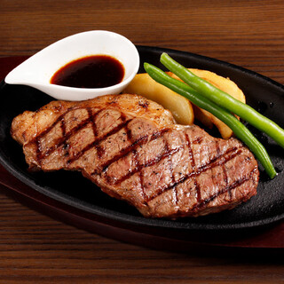 ステーキ&グリル ロマン亭 - 国産牛サーロインステーキ