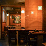 七渦路 - 店内全景