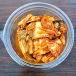 韓国食品 - ペチュキムチ（白菜のキムチ、200g,200円）