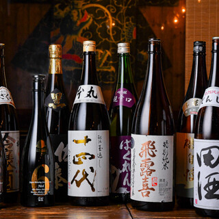 種類豊富なアルコールメニュー！日本酒は珍しい銘柄もご用意