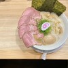 鶏そば 唆る 栄店