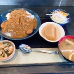 げんこつ亭 - ランチ　カツカレー　900円