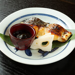 Today's seasonal fish grilled, Saikyo-yaki, Shio-yaki, etc.