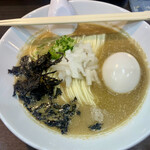 ヌードル＆スパイスカレー 今日の1番 - 厳選煮干ソバ(かけ) ¥1,100-(税込)