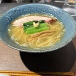 麺とスープの店 歩き出せ クローバー - 