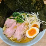 横浜家系ラーメン たけし家 - 磐田盛りラーメン1000円