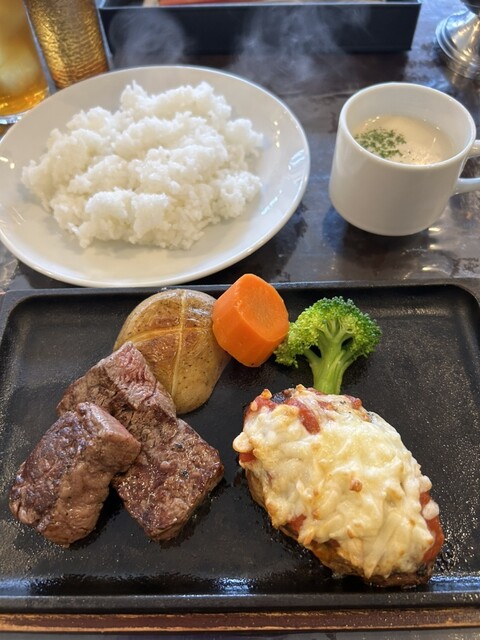 ステーキハウス Jiro（ジロー）- 浪江の本格ステーキと居心地の良い空間