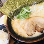 Matsudaya - 極み鶏＋のり５枚＆ライス中