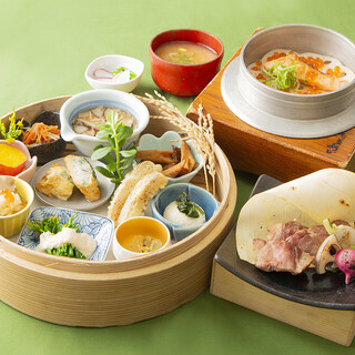 色々楽しめる『季節限定御膳』がおススメ！