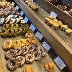 I'ｍ donut ? 渋谷店 - 店内