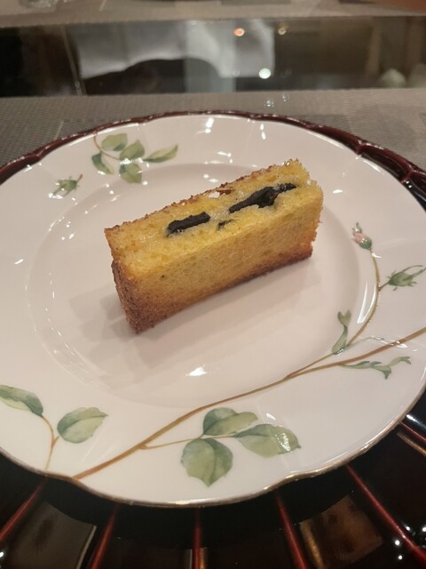 CENTURY COURT MARUNOUCHI