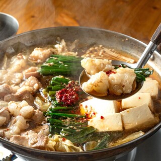 ☆The most loved and most popular ☆8 exquisite Motsu-nabe (Offal hotpot)!