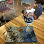 ダイニング&スイーツ かおり食堂 - 