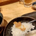 心にしみる浜の味 岩男 - 先付の味噌も白メシにあう