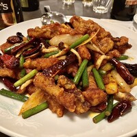 中国料理 盤古殿 新横浜プリンスホテル店 - 「7. 白身魚パリパリ揚げ四川風炒め」