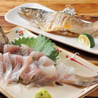 今日的特別烤魚也有提供。