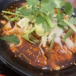 中華料理 朝霞刀削麺 - サンラー刀削麺