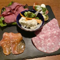 Seafood bar Ermitage 横浜鶴屋町店 - 