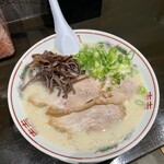 豚麺 気 - 