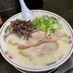 豚麺 気 - 