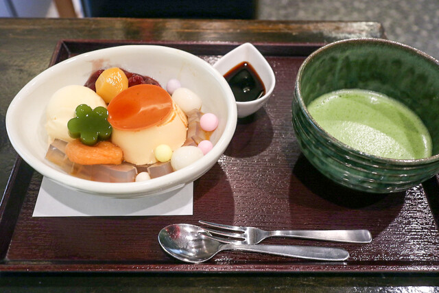 あんみつ抹茶処 雷門まとい （纏） - 浅草（東武・都営・メトロ