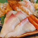 酒と魚介の隠れ家 兼六 - 