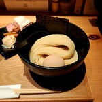 麺屋 周郷 - 中太ストレート麺が美しい✨