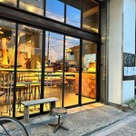 Nui. HOSTEL & BAR LOUNGE - 