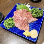 三酉屋 - 馬刺し