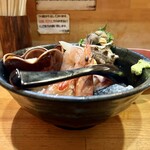 一寸法師 - 2023.11.13  上 海鮮丼