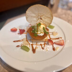 Shimizuen Fusa - 《デザート》りんごのキャラメル煮 バニラアイスクリーム添え