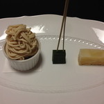 じん市 - 角館の栗を使ったモンブラン・ベルギー産ホワイトチョコに京都の抹茶を合わせたもの・横手の洋梨タルト