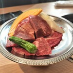 和牛放題の殿堂 秋葉原 肉屋横丁 焼肉 - 