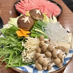 びーふてい - 旬の野菜、豆腐、おもち、葛切り