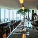 Hills House Dining 33 - Bar Counter③