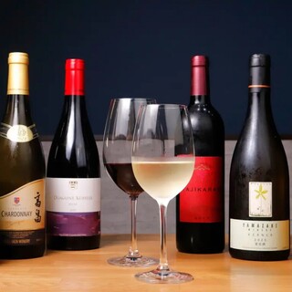 与创意法国料理兼容◎ 搭配品种丰富的葡萄酒