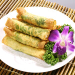 Fried food shrimp and shiso leaves