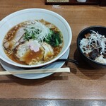 池田麺彩 - 醤油ラーメン（並）