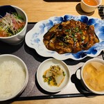 ALMOND BLOSSOM TOKYO CHINESE RESTAURANT - 