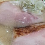 麺家 たけ田 - カニだし塩らーめんアップ