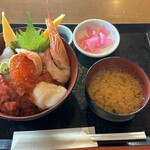 Genki Shokudou - 石巻特選海鮮丼 2600円