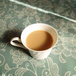 シャンティ - 食後はすぐに片付けてくれるので、まったりと寛げる空間です。