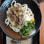 香の川製麺 - 肉玉うどん（冷）と茄子天