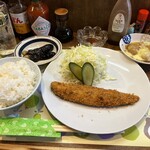 おばんざい処 のりっぺ - ランチ（ホッケフライ）　700円