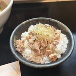 Menya Katsuji - セットの小チャーシュー丼